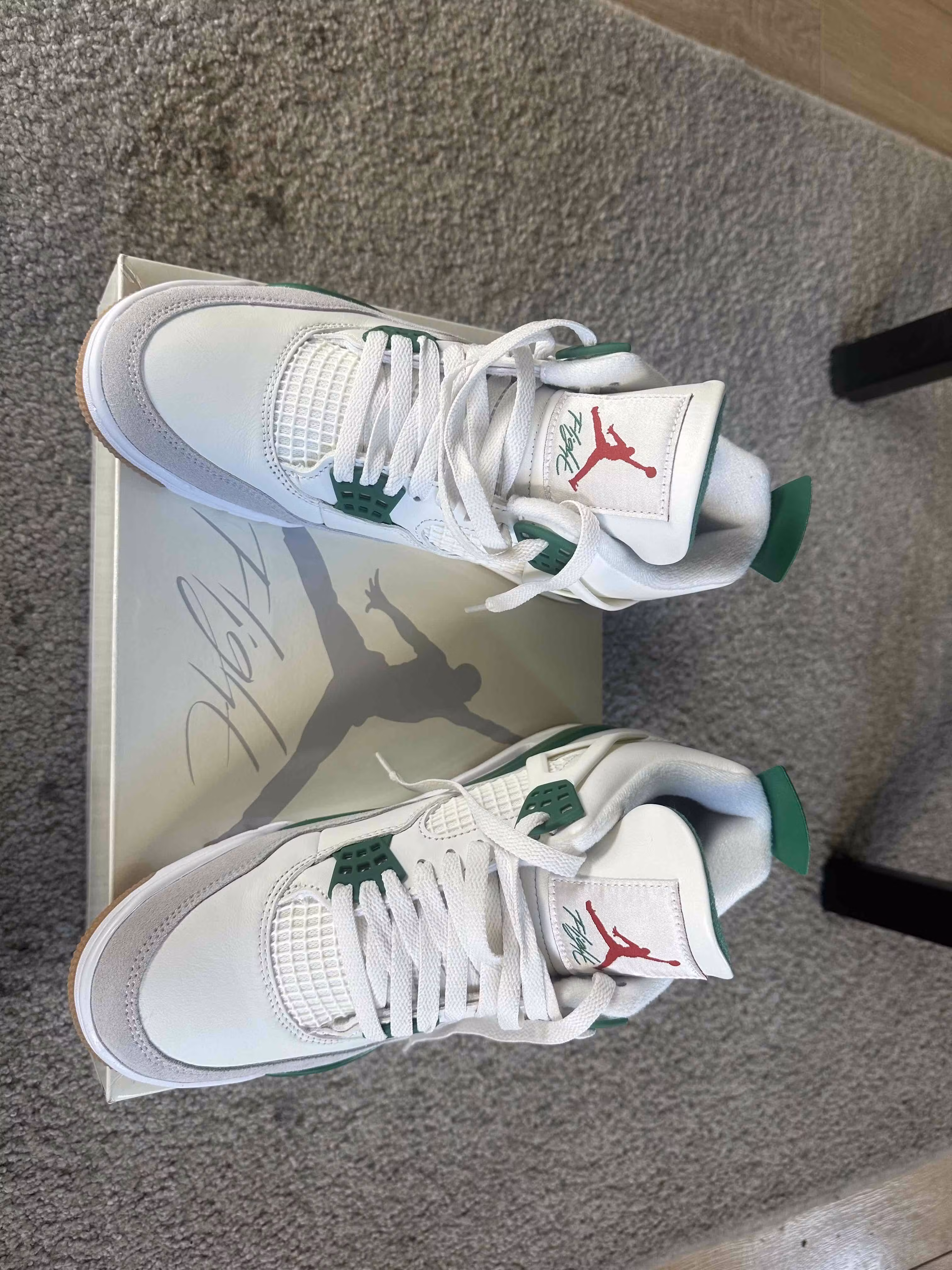 Nike SB x Air Jordan 4 Retro SP 'Pine Green' DR5415-103 Nike SB x Air Jordan 4 Retro SP 'Pine Green' DR5415-103